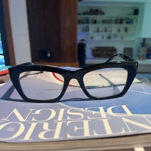 Dkny black frame glasses